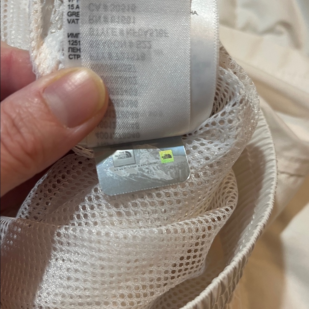 The North Face Women’s TNF Outline Shorts GARDENIA WHITE Pride Logo Rainbow Logo - Picture 10 of 10